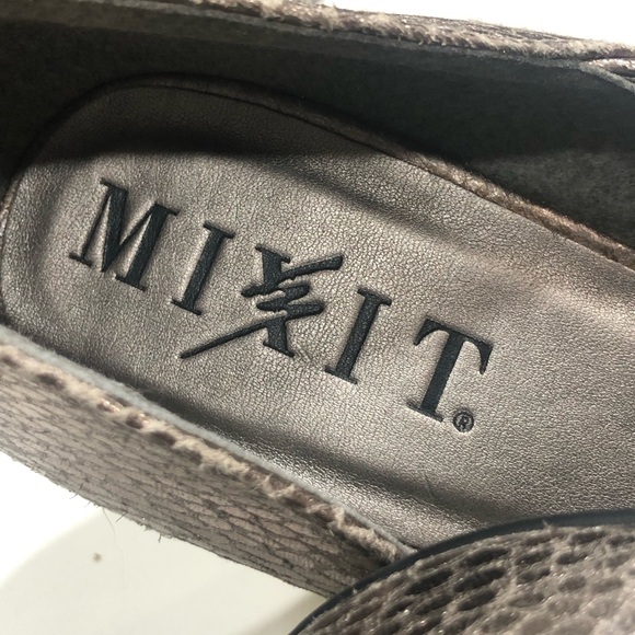 Mixit Pewter Snake "Emerald" Pumps - Picture 7 of 10